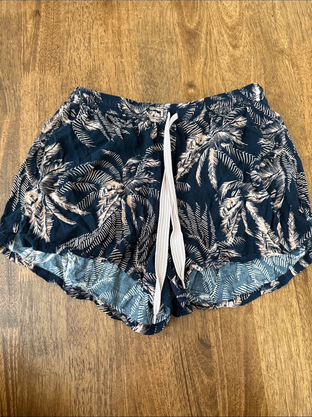 Robin Piccone Navy Palm-Print Drawstring Athletic Shorts